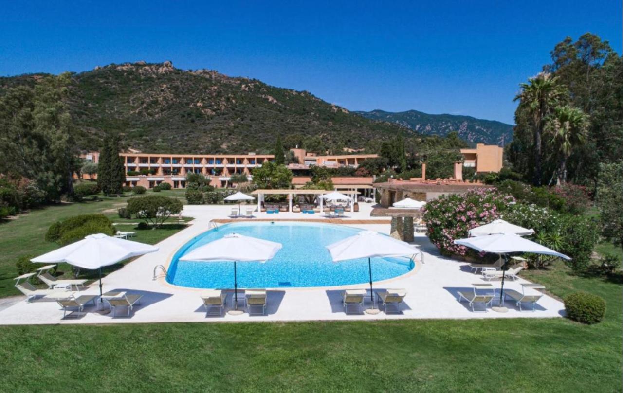 Villa Zippiri Is Molas Pula Εξωτερικό φωτογραφία